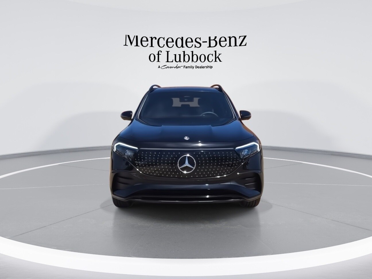 2025 Mercedes Benz EQB 350 4MATIC photo 3