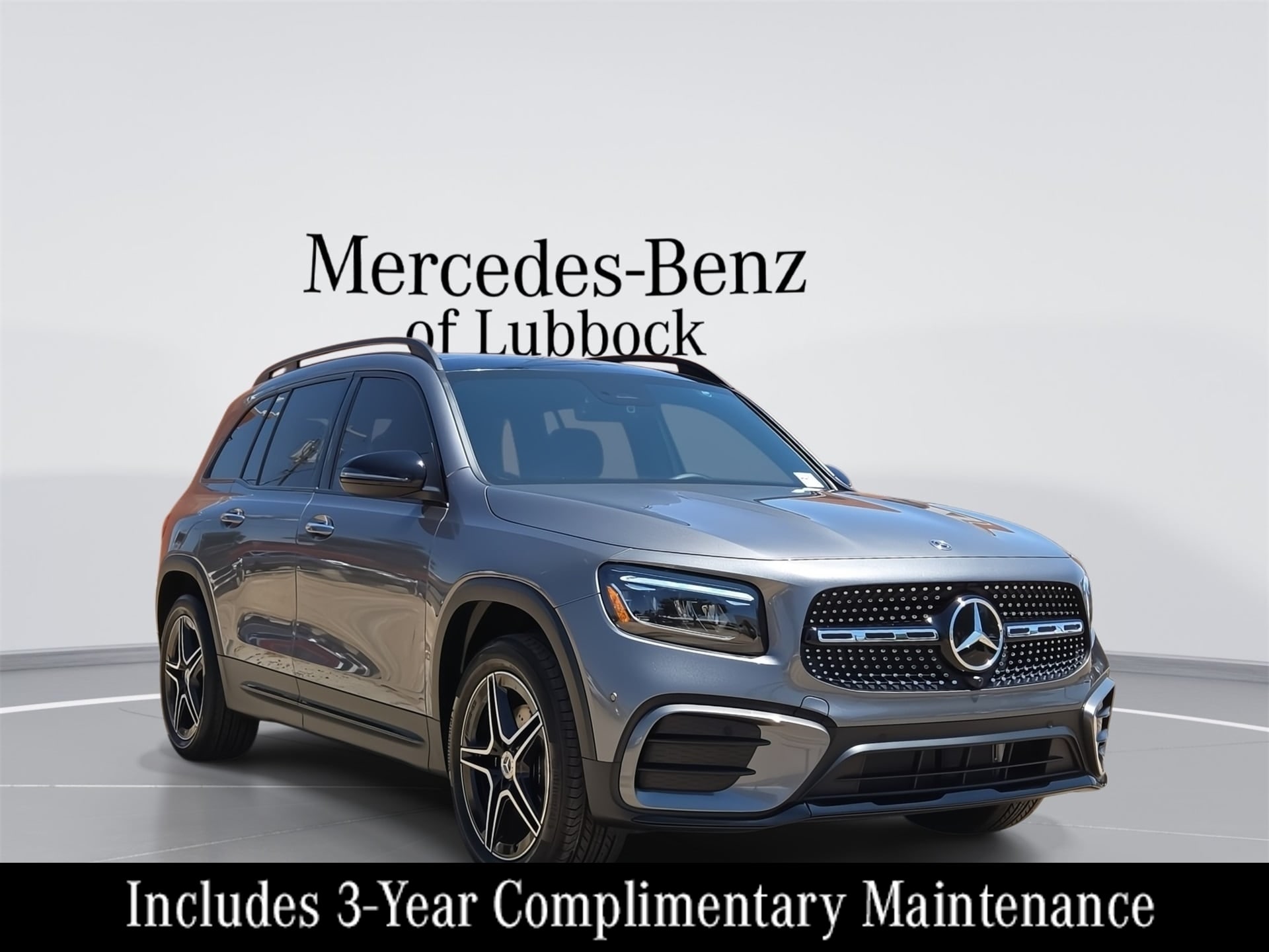 2025 Mercedes-Benz GLB Base's photo
