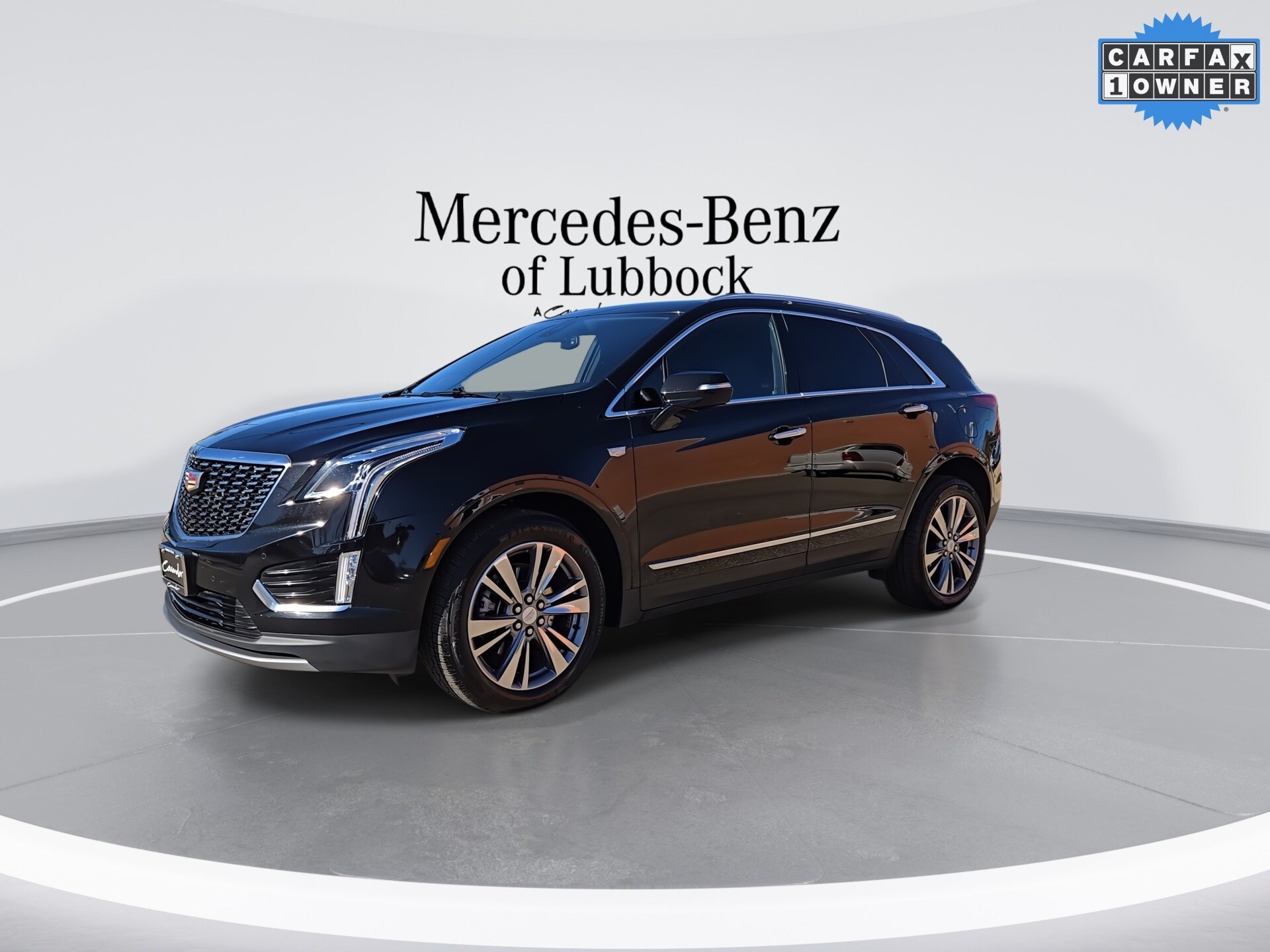 2025 Cadillac XT5 Premium Luxury photo 3