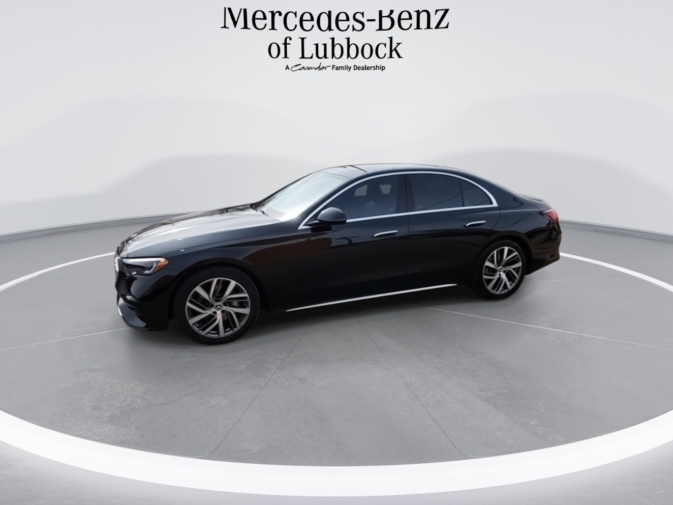 2025 Mercedes Benz E 350 photo 4