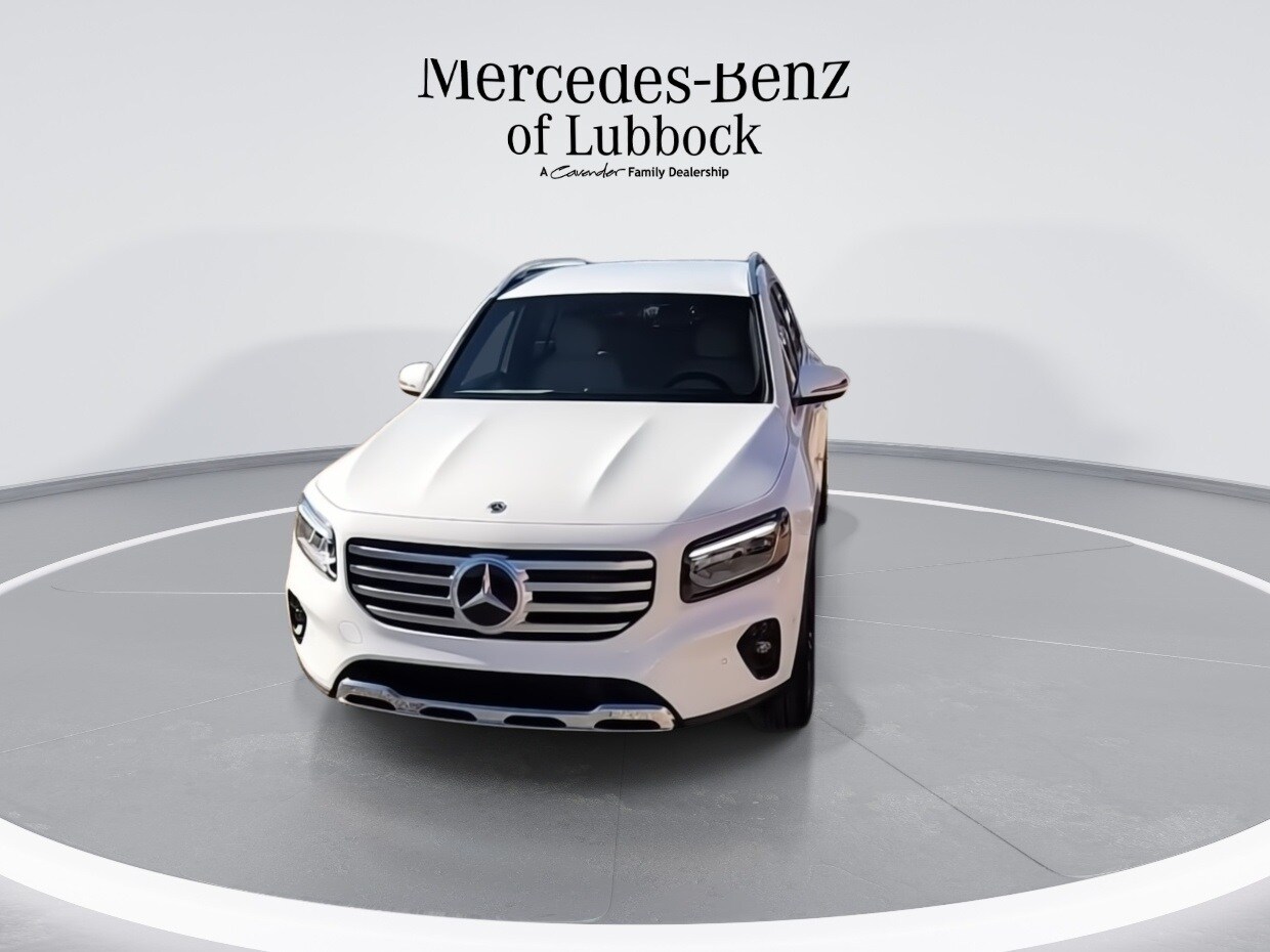 2025 Mercedes Benz GLB 250 photo 3