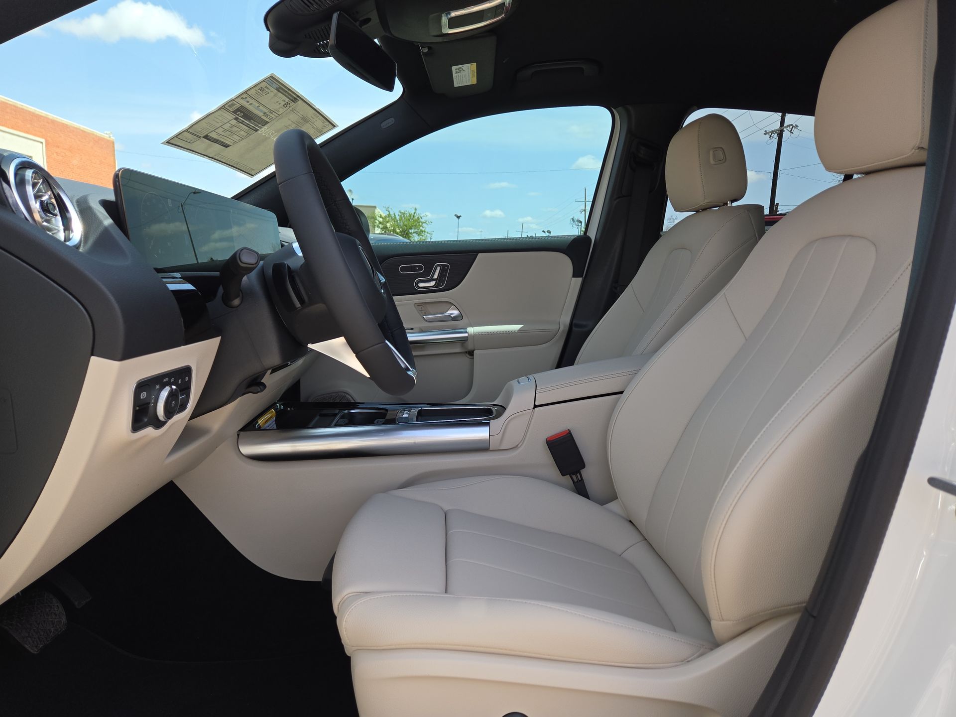 2025 Mercedes-Benz GLA GLA250 - Photo 16