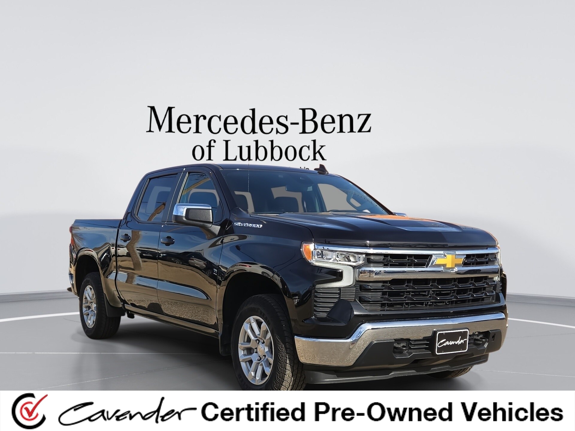 2024 Chevrolet Silverado 1500 LT's photo