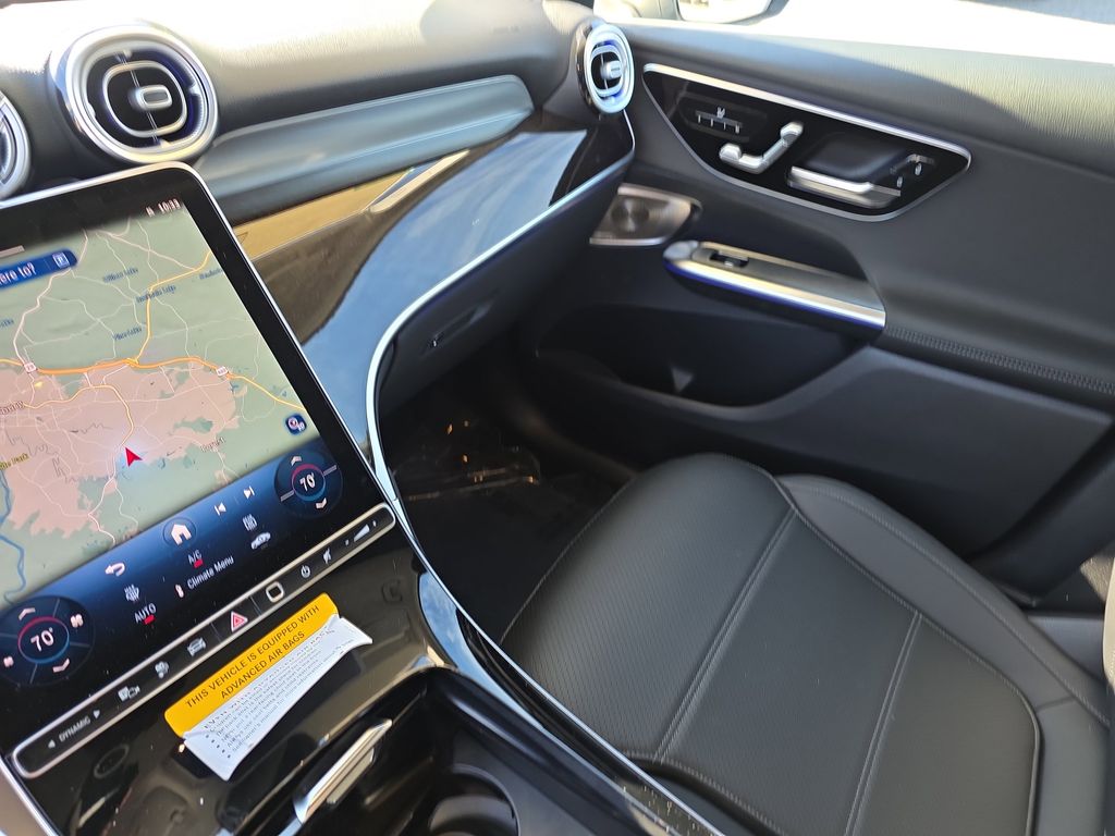 2025 Mercedes-Benz GLC Base - Photo 18