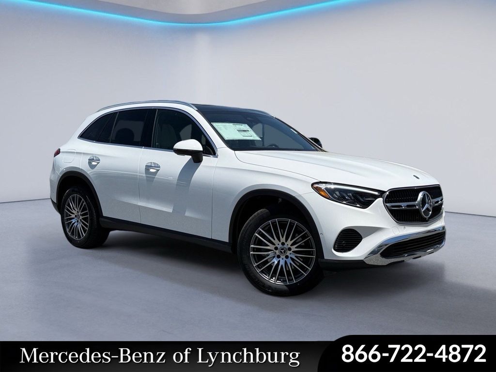 2026 Mercedes-Benz GLC GLC 300 4MATIC's photo