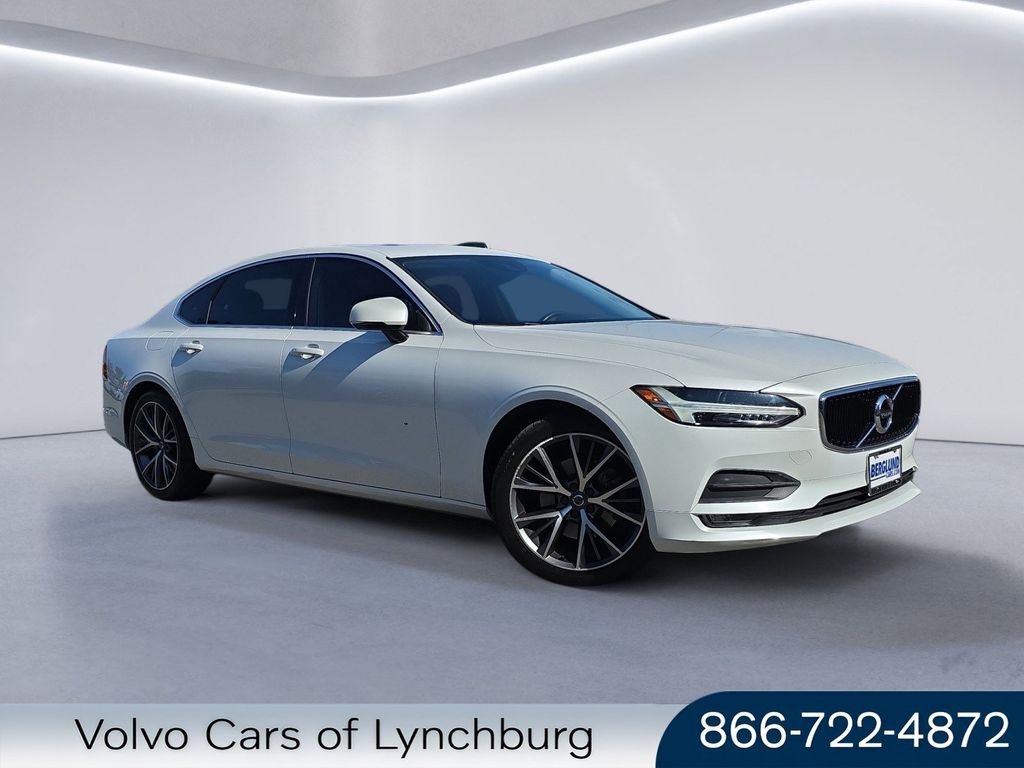 2018 Volvo S90
