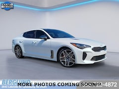 2022 Kia Stinger GT2 Sedan