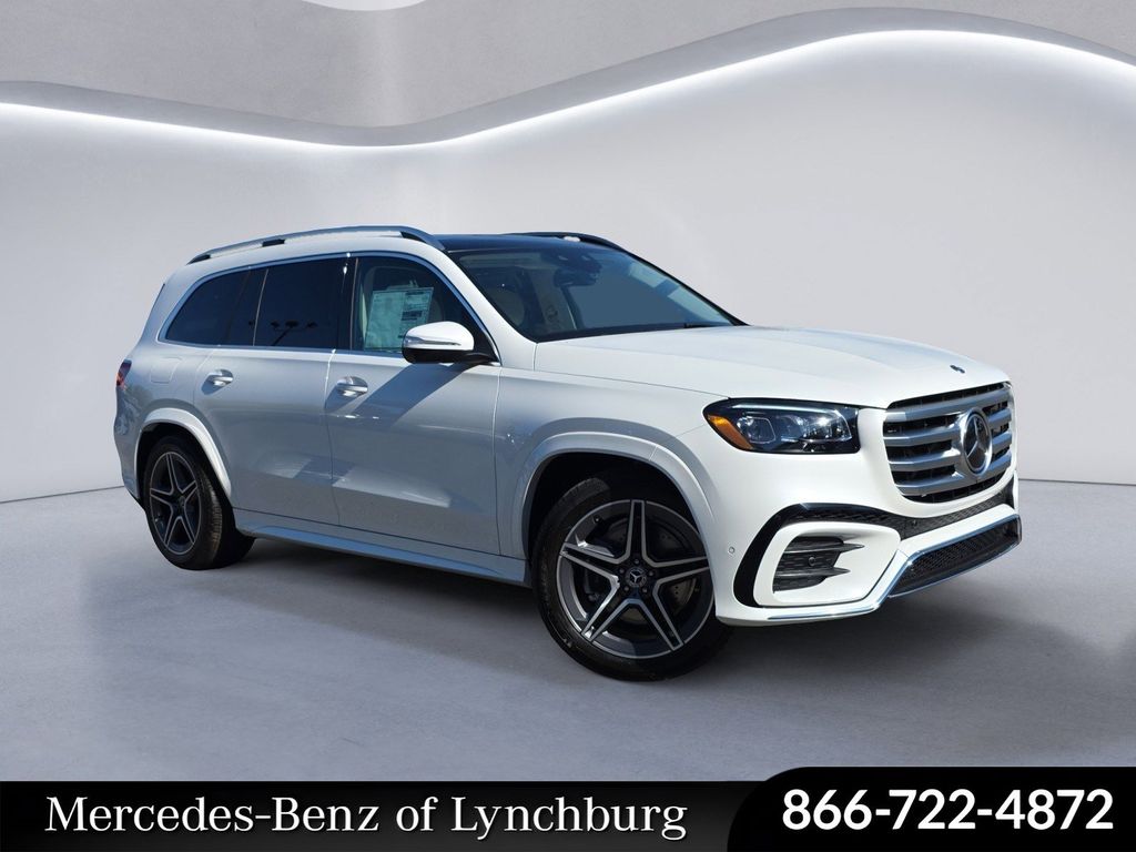 2026 Mercedes-Benz GLS Base's photo