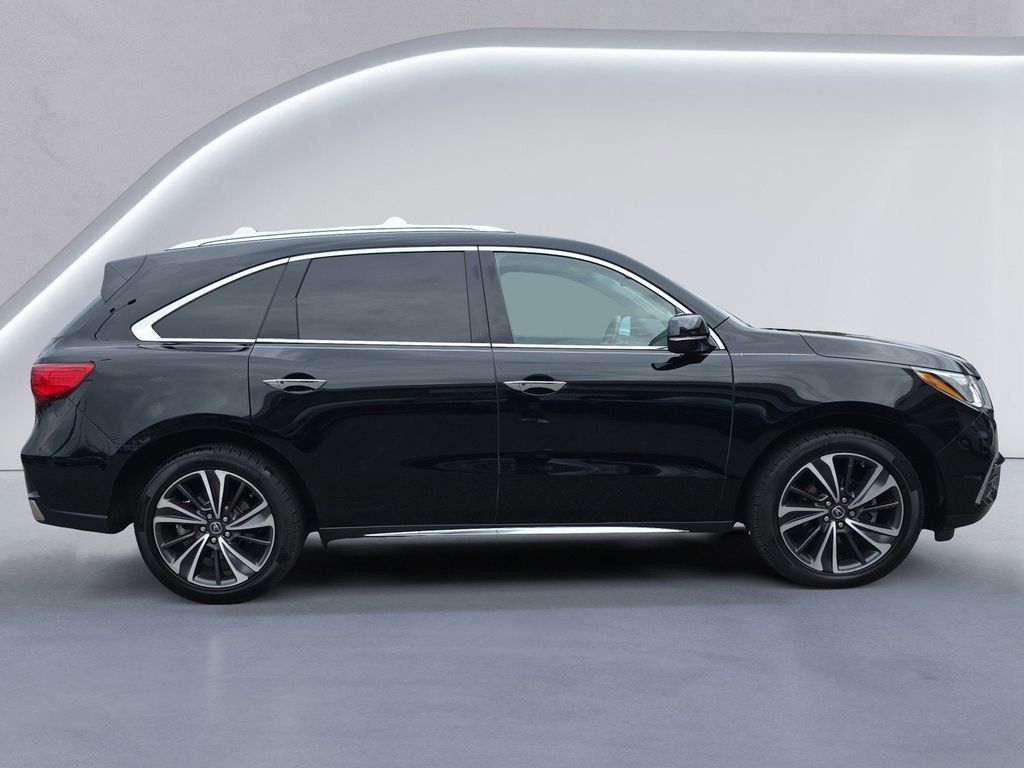 2020 Acura MDX Technology Sport photo 3