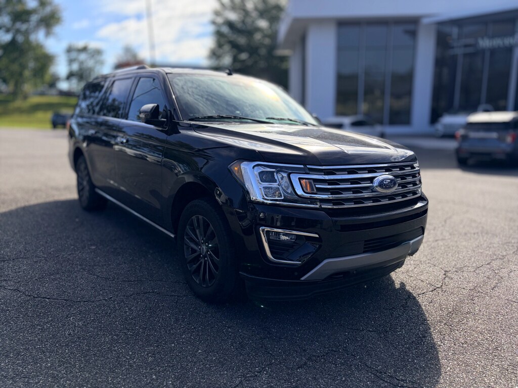 2021 Ford Expedition MAX Limited photo 2