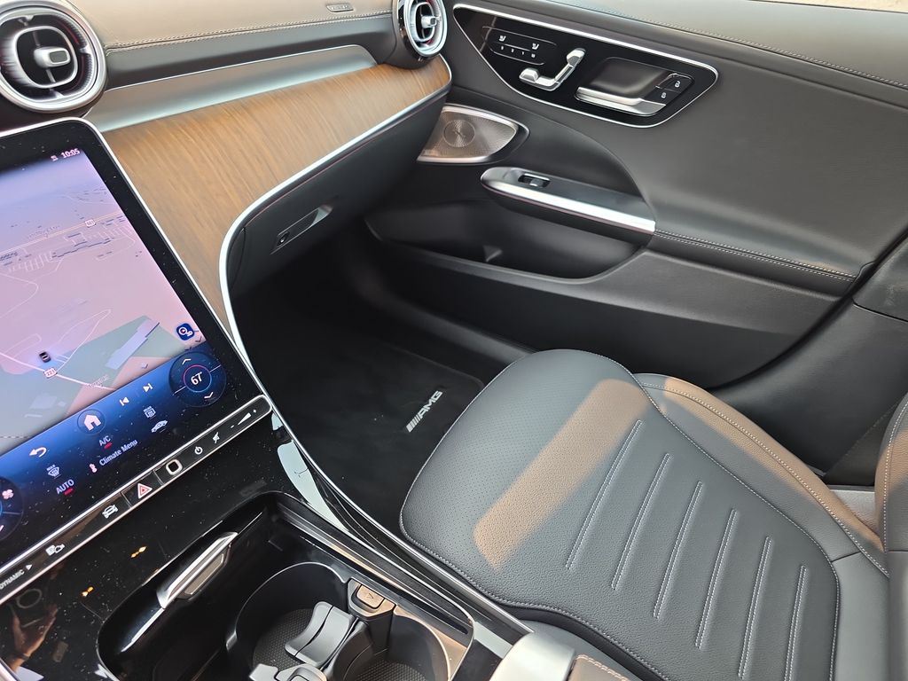 2025 Mercedes-Benz C-Class Sedan C 300 - Photo 18