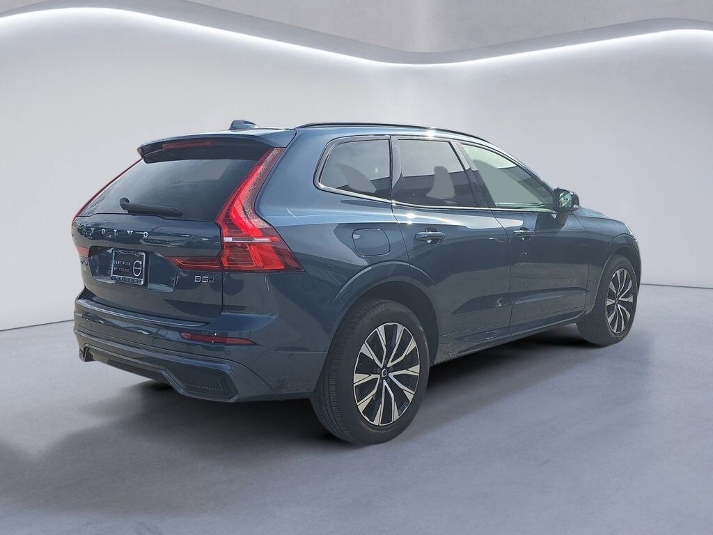 Used 2025 Volvo XC60 B5 Plus SUV