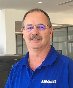 Staff member CARY MURPHY from 4e3936b96997