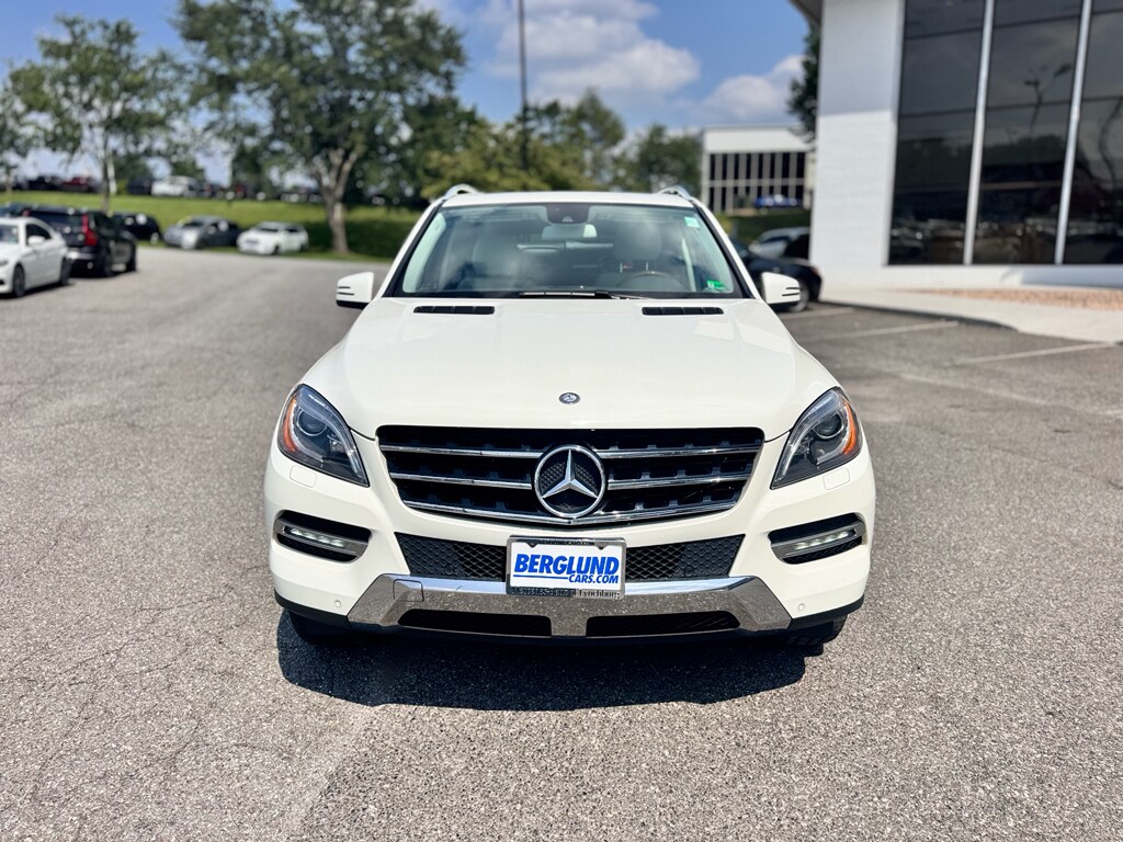 2013 Mercedes Benz ML 350 4MATIC photo 2