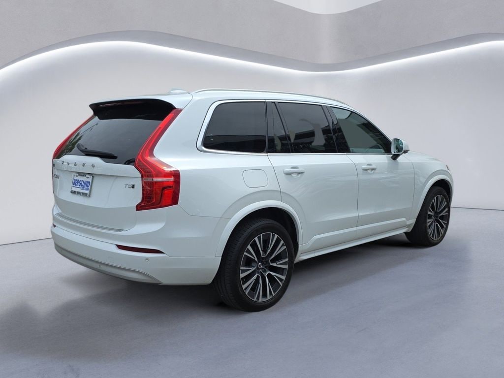 Used 2022 Volvo XC90 T5 AWD Momentum 7 Seater SUV
