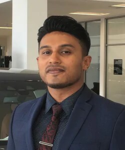 Staff member ELIAS DAVID from 4e3936b96997