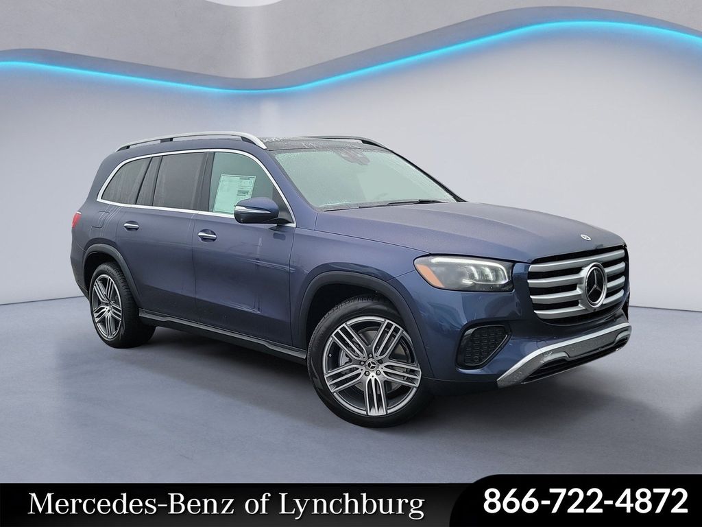 2025 Mercedes-Benz GLS 4MATIC