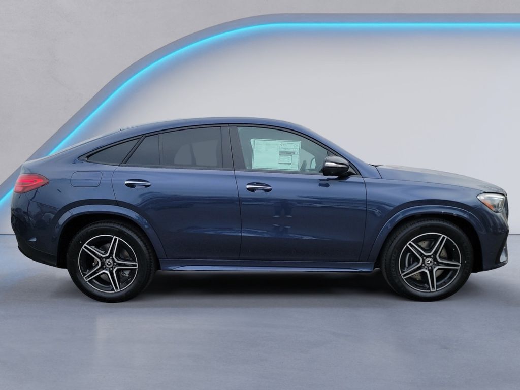 2025 Mercedes Benz GLE 450 4MATIC photo 2