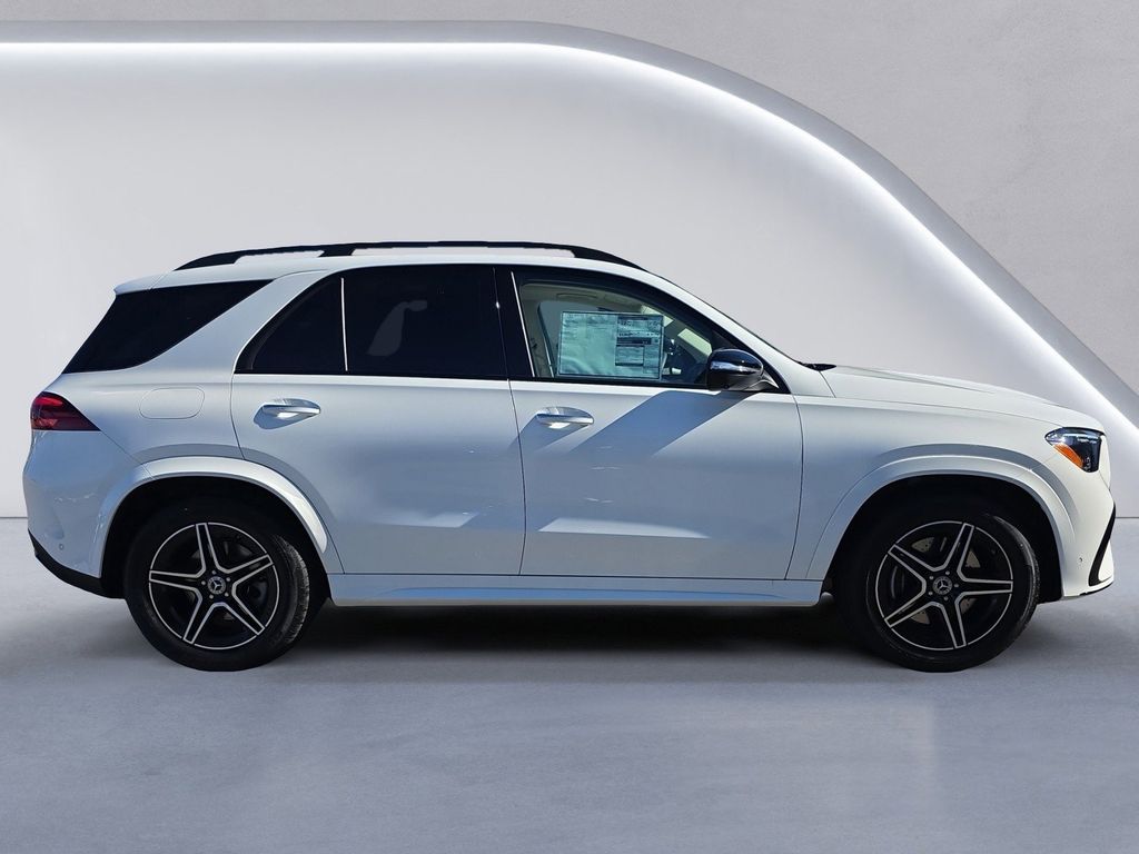 2026 Mercedes Benz GLE 350 4MATIC photo 3