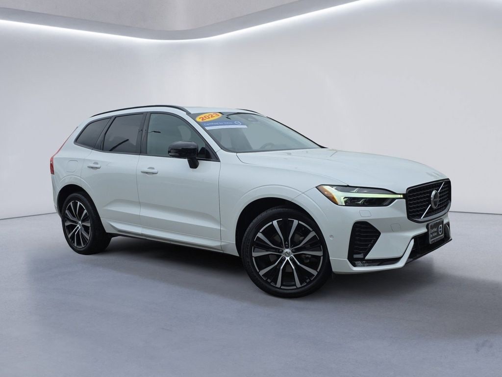 Used 2023 Volvo XC60 B5 AWD Plus Dark Sport Utility