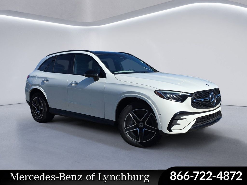 2025 Mercedes-Benz GLC