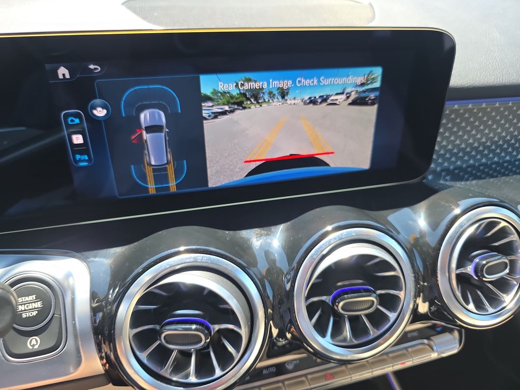 2025 Mercedes-Benz GLB Base - Photo 32