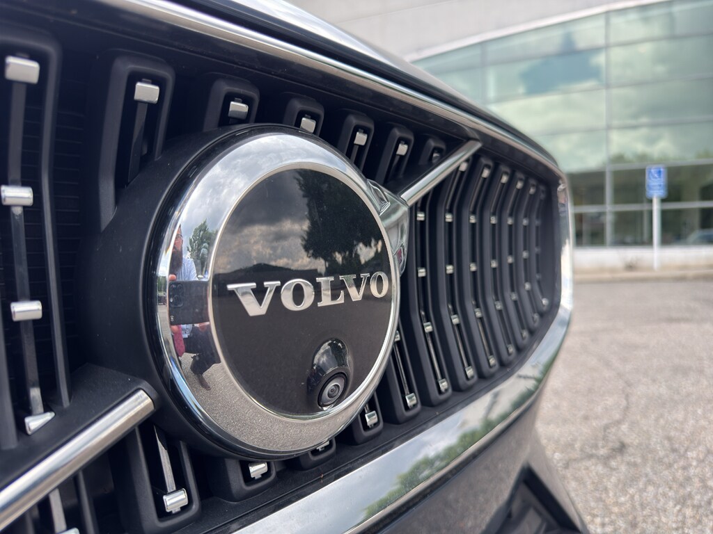 Used 2026 Volvo V60 Cross Country B5 Plus Wagon