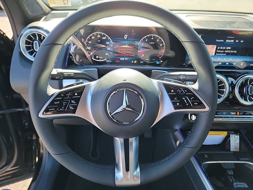 2025 Mercedes-Benz GLB Base - Photo 13