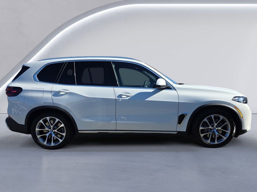 2025 Bmw X5 xDrive50e photo 3