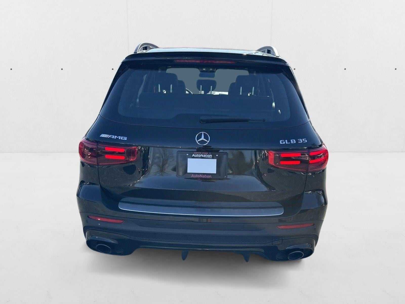 2025 Mercedes-Benz GLB GLB35 AMG - Photo 9