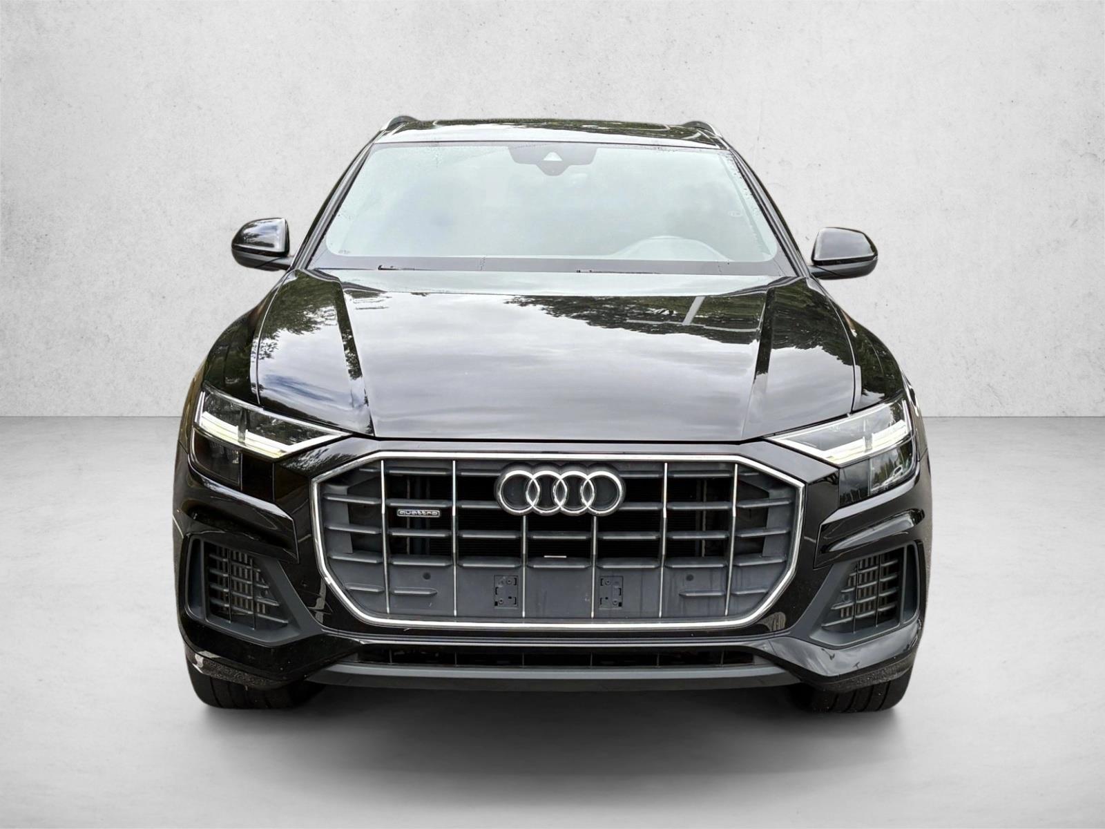 2020 Audi Q8 55 Premium photo 3
