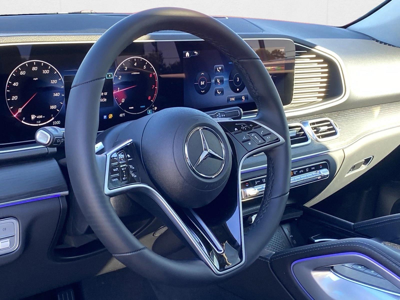2025 Mercedes Benz GLE 350 4MATIC photo 3
