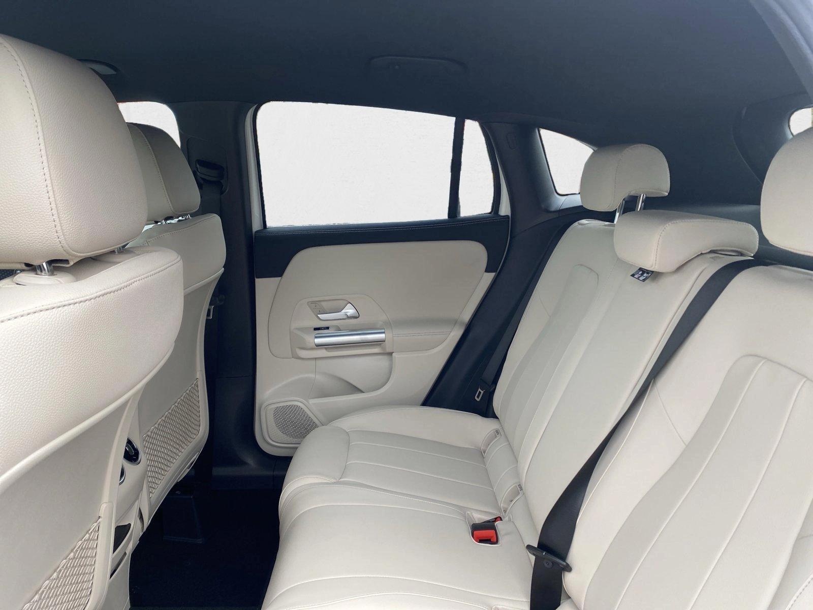 2025 Mercedes-Benz GLA GLA250 - Photo 20