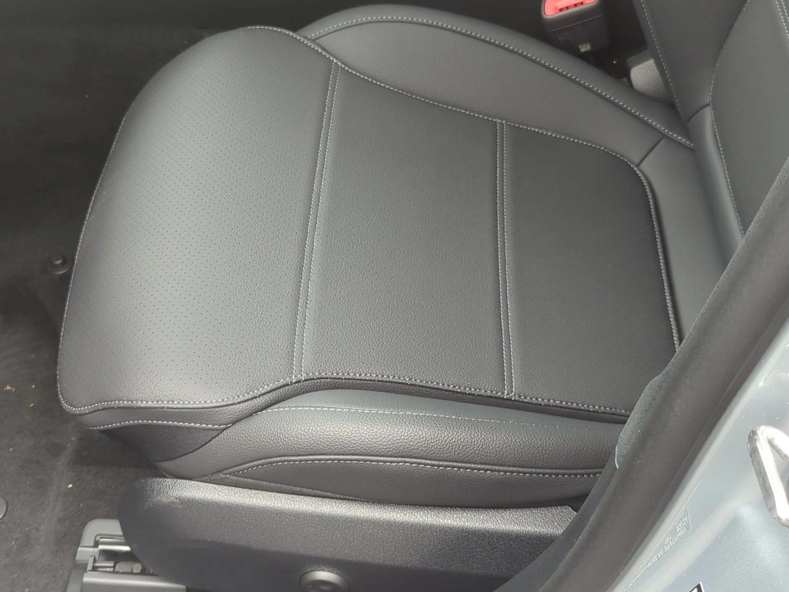 2024 Mercedes Benz C 300 4MATIC photo 4