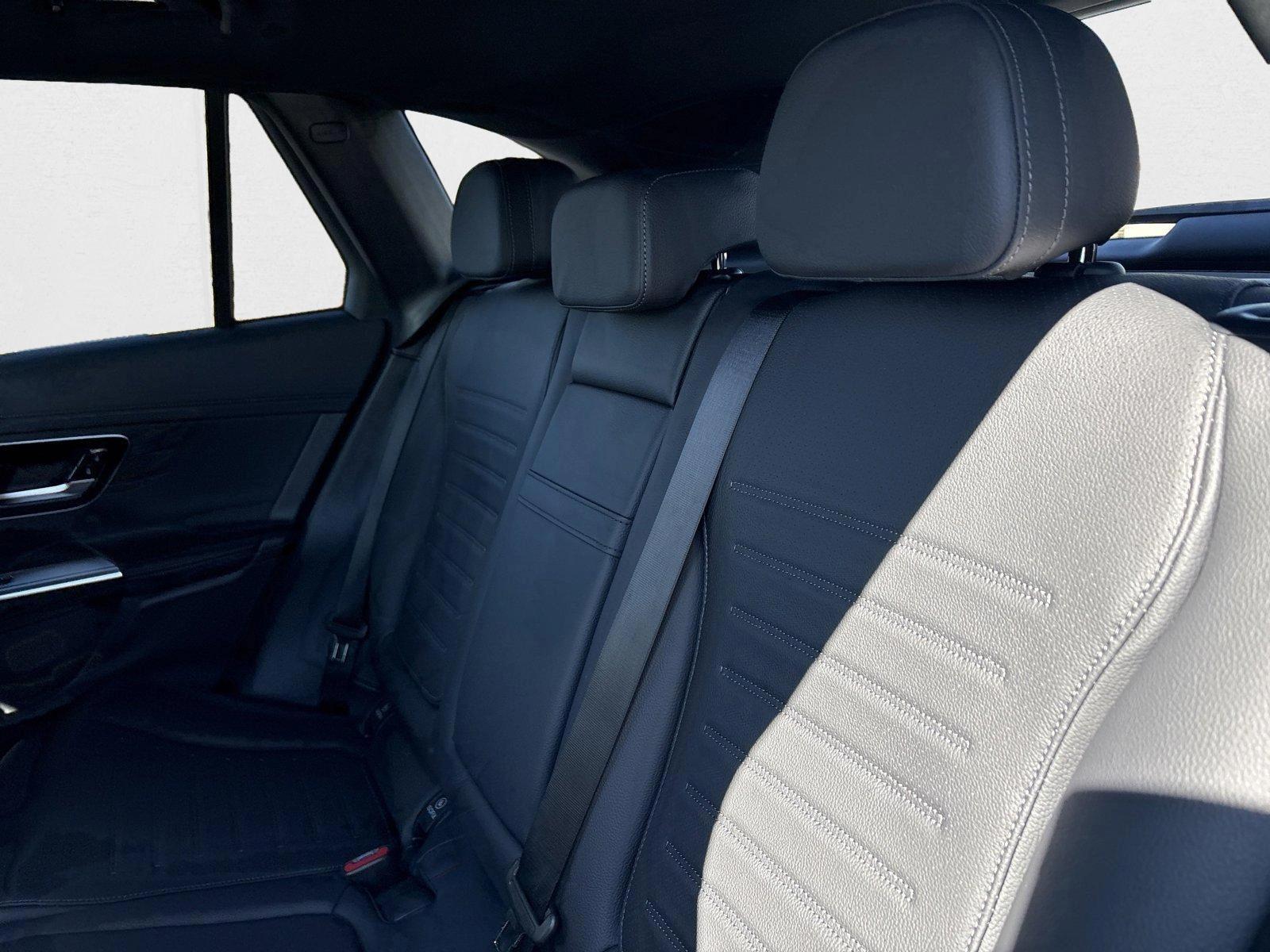 2025 Mercedes-Benz GLC Base - Photo 18