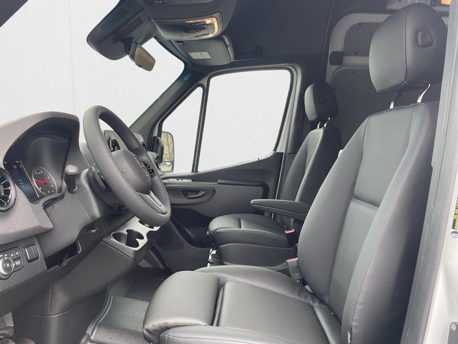 2024 Mercedes-Benz Sprinter Cargo Van Base - Photo 20