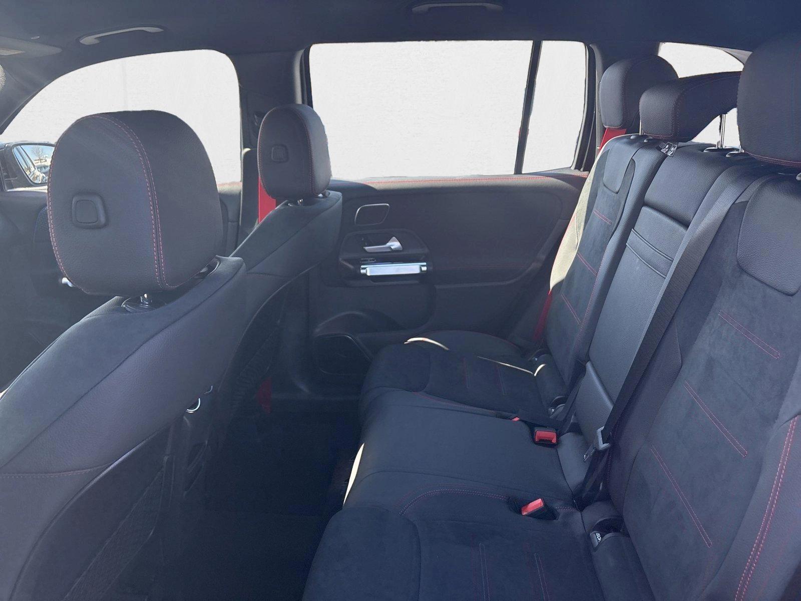 2025 Mercedes-Benz GLB GLB35 AMG - Photo 21