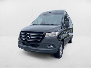 2025 Mercedes-Benz Sprinter Crew Van