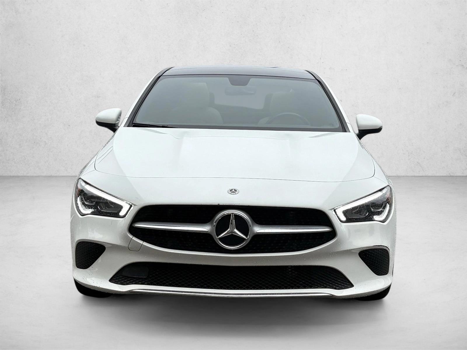 2022 Mercedes Benz CLA 250 photo 2