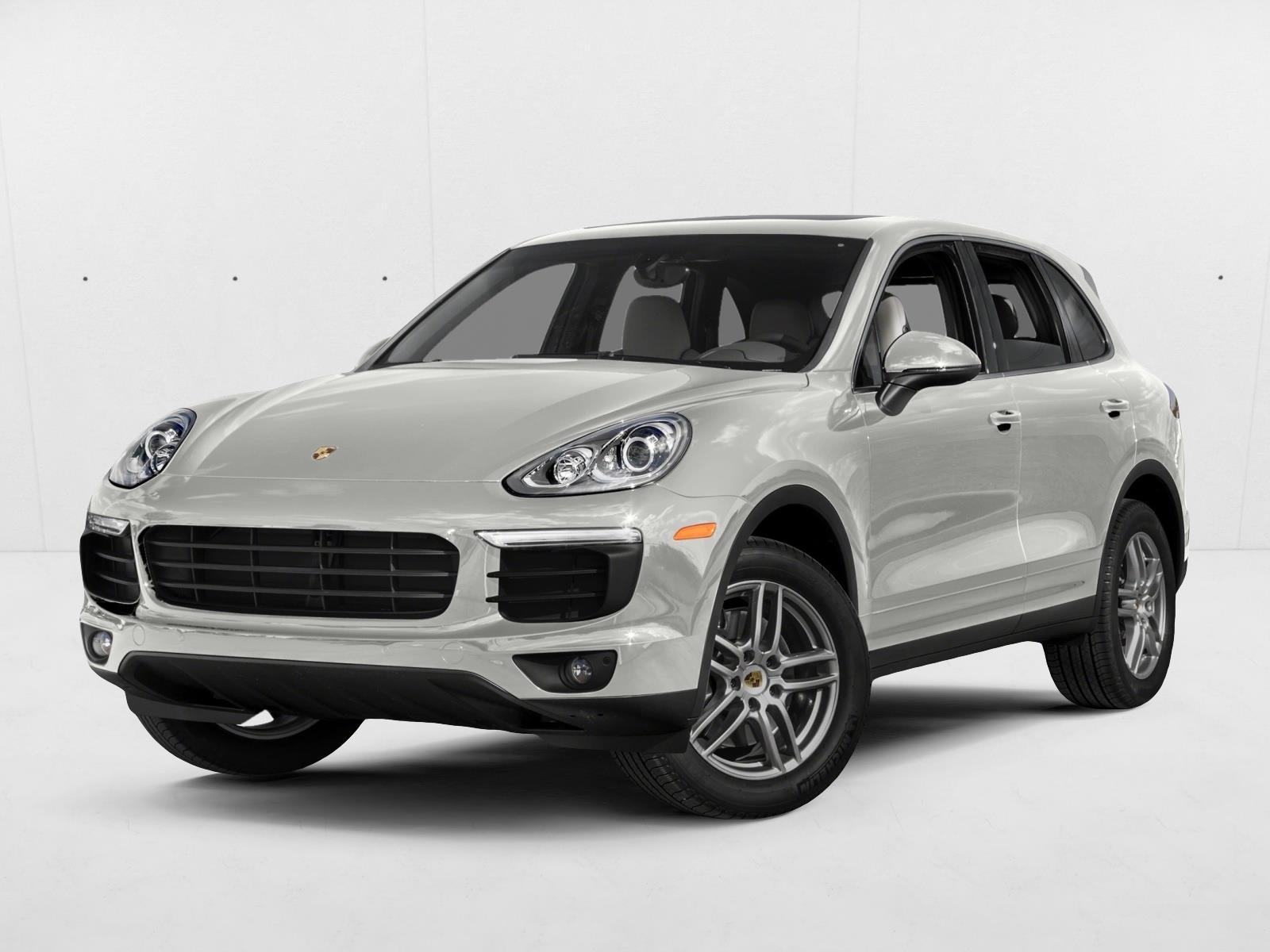 2016 Porsche Cayenne Base