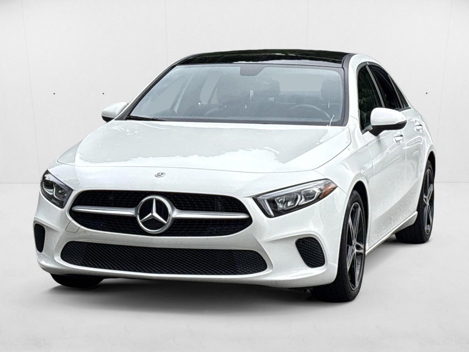 2022 Mercedes Benz A 220 photo 4