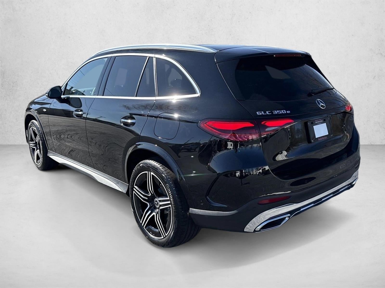 2025 Mercedes-Benz GLC Base - Photo 10