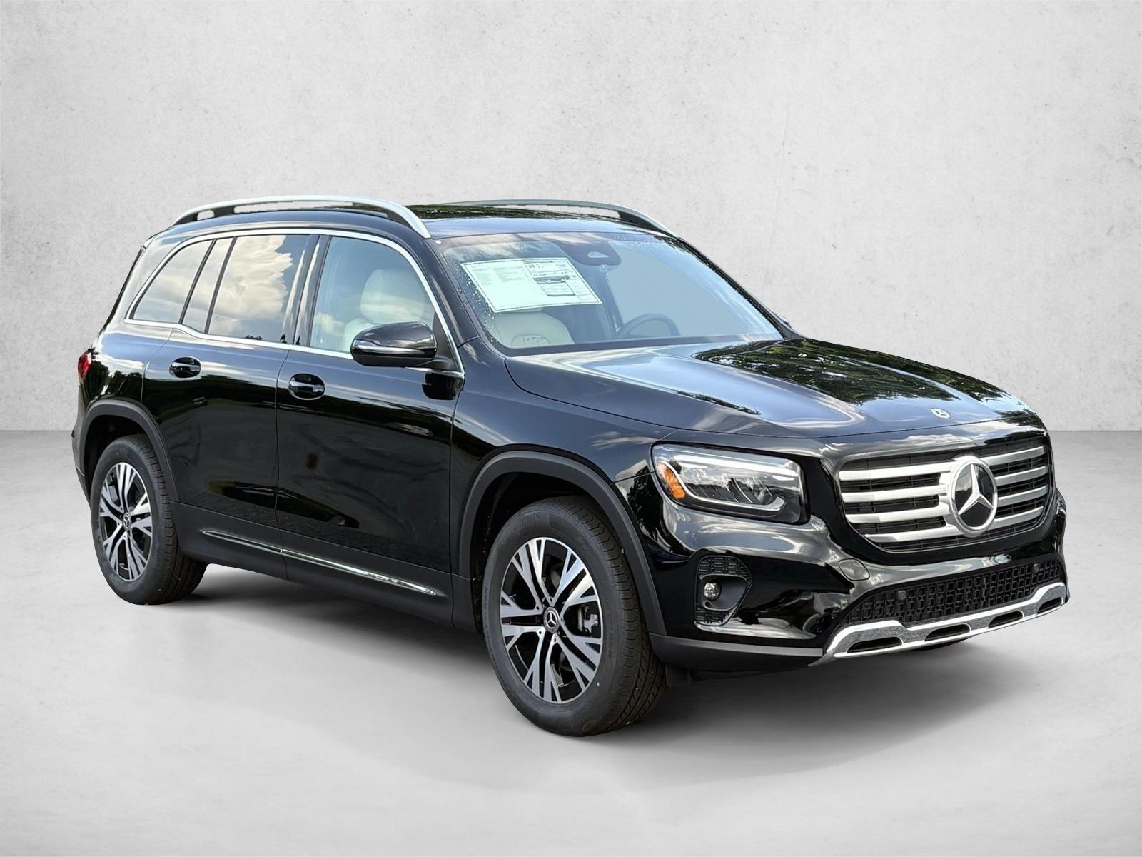 2025 Mercedes-Benz GLB Base - Photo 3