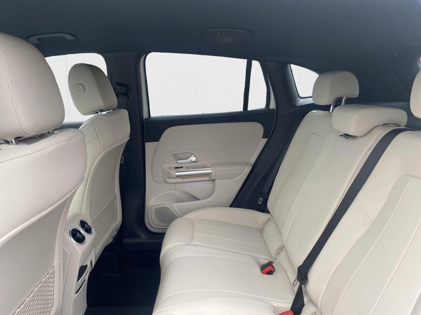 2025 Mercedes-Benz GLA GLA250 - Photo 21