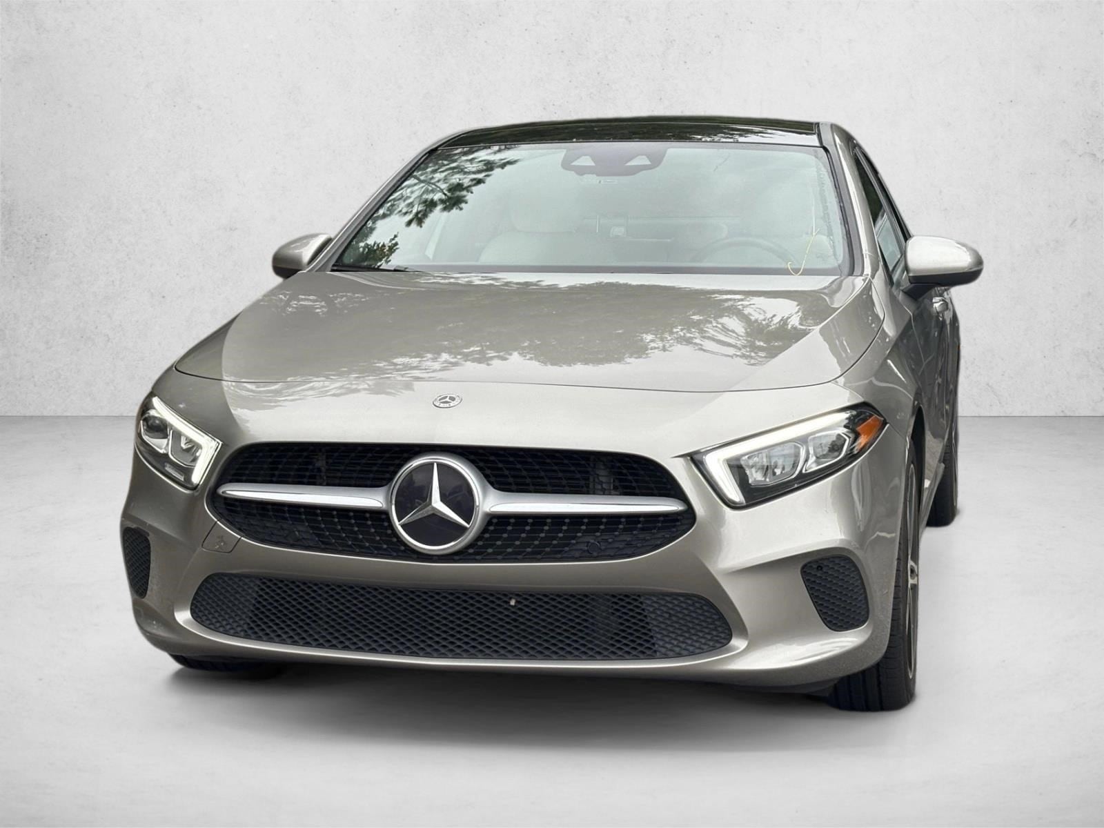 2019 Mercedes-Benz A-Class A220's photo