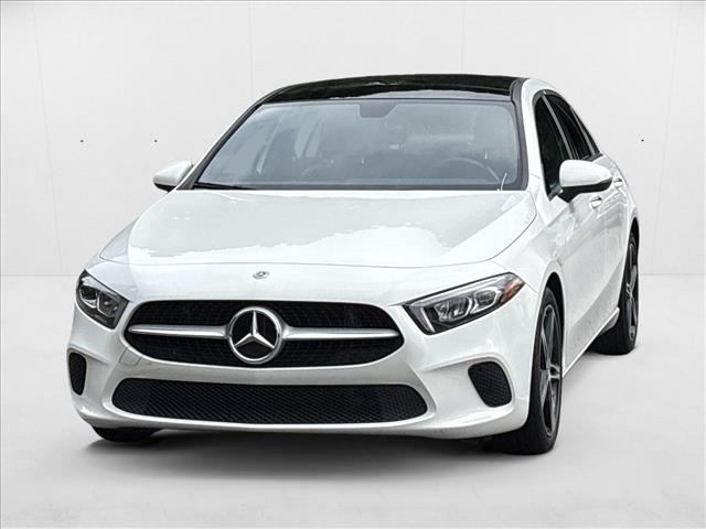 2022 Mercedes Benz A 220 photo 2