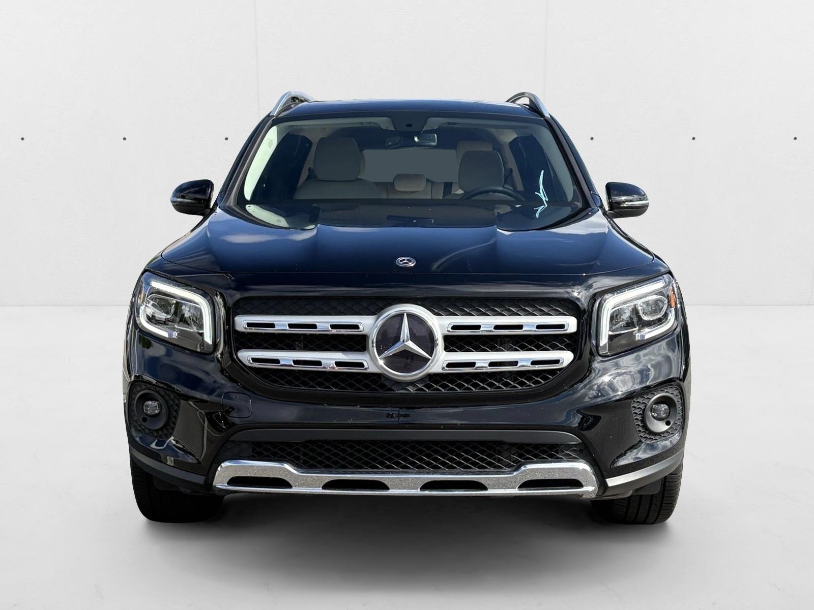 2020 Mercedes Benz GLB 250 photo 2