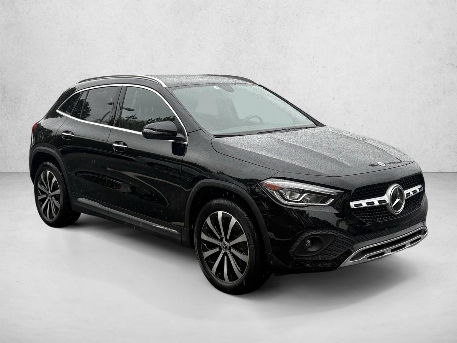 2022 Mercedes Benz GLA 250 4MATIC photo 4