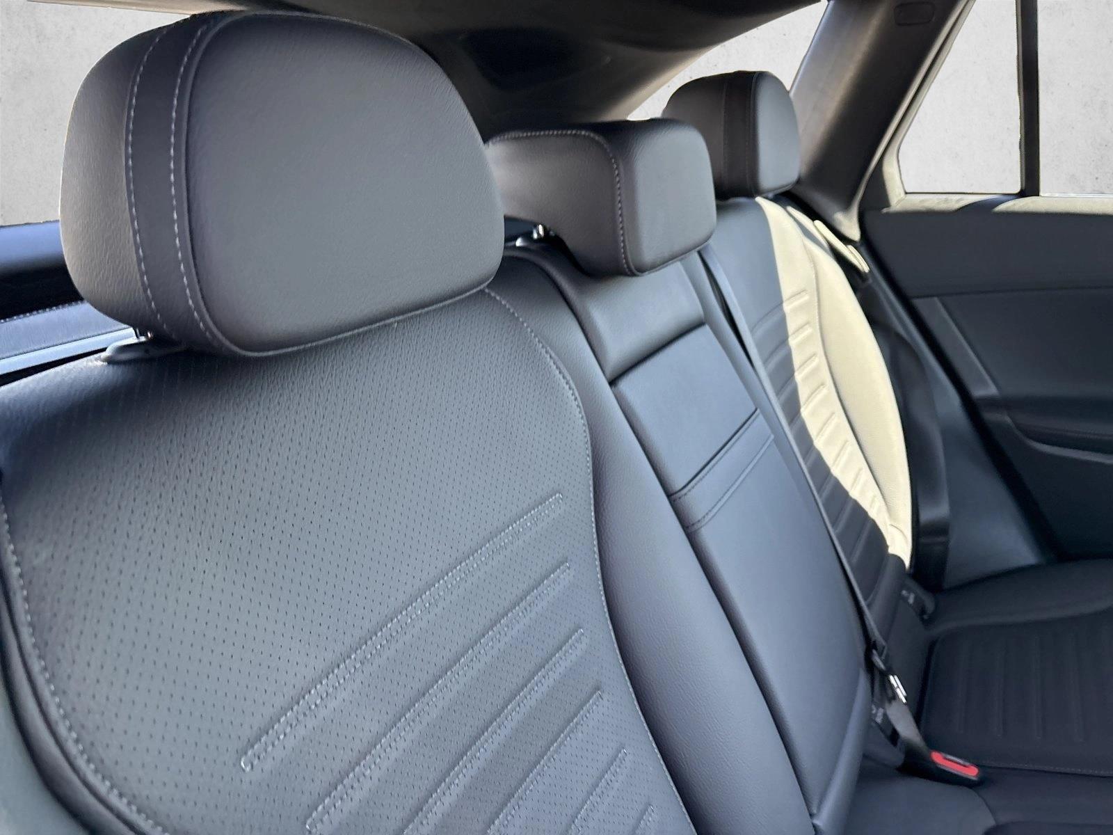 2025 Mercedes-Benz GLC Base - Photo 21