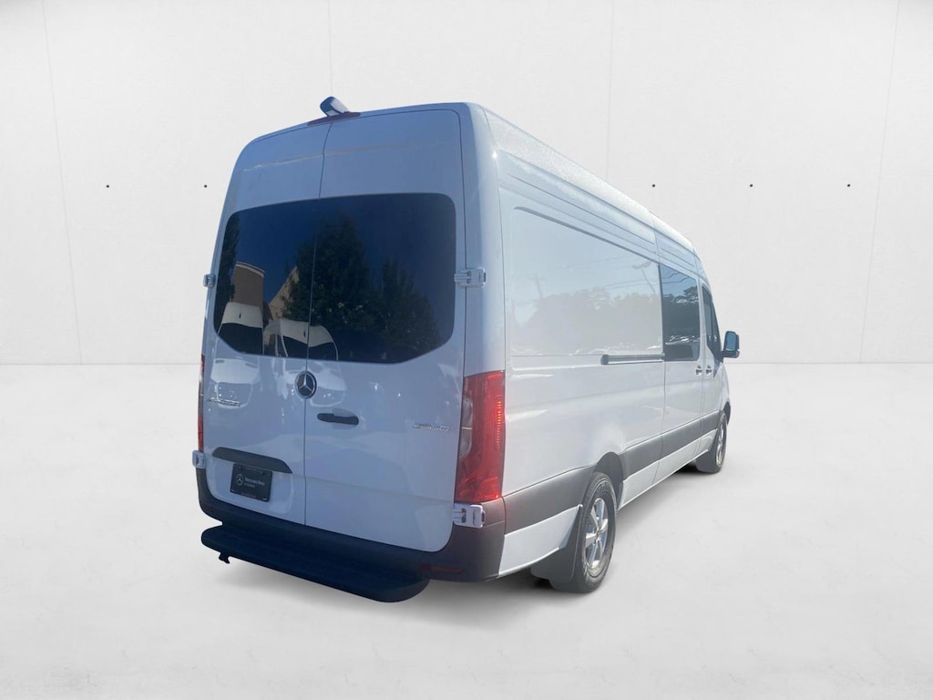 New 2025 Mercedes-Benz Sprinter Crew Van 2500 High Roof I4 Diesel HO 170" RWD Van Crew Van